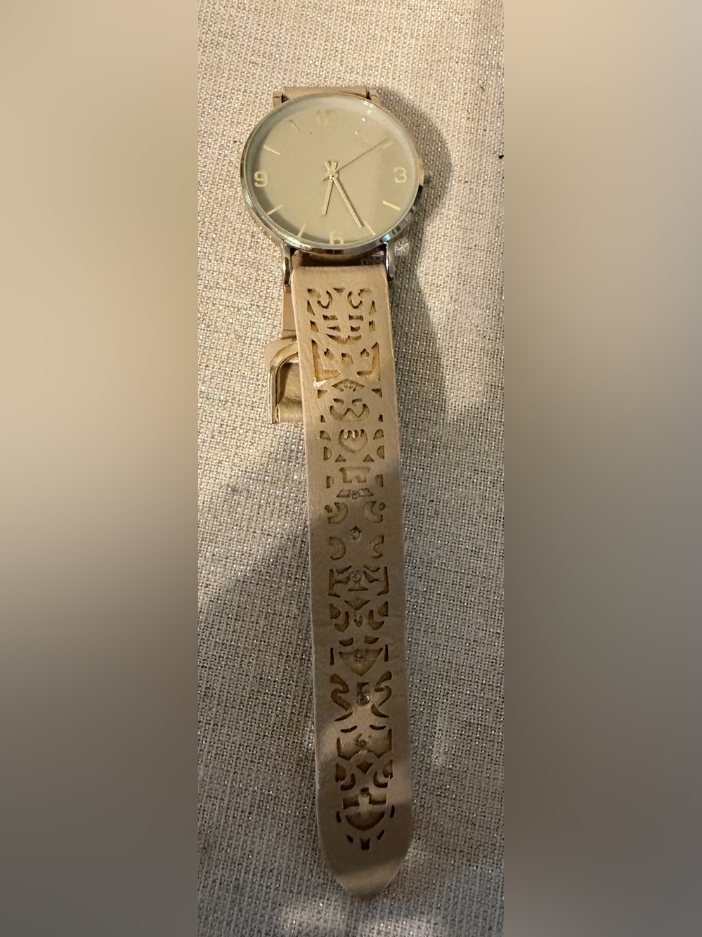 Working Gold-Tone Accutime Decorative Analog Watch